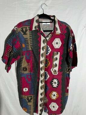 Accordeon Aztec Pattern Short Sleeve Button Up Shirt Multi